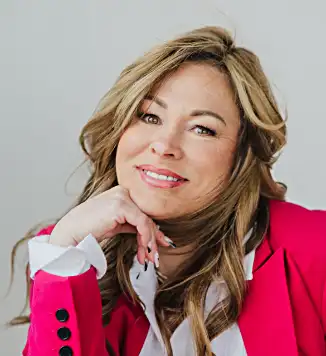 Jennifer – Clinical Trichologist and Integrative Health Practitioner